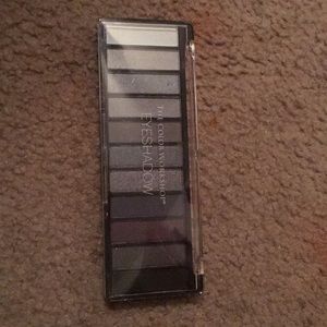 Color workshop smoky pallet